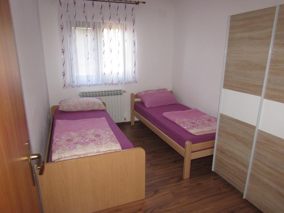 Apartments Goga أوماغ المظهر الخارجي الصورة