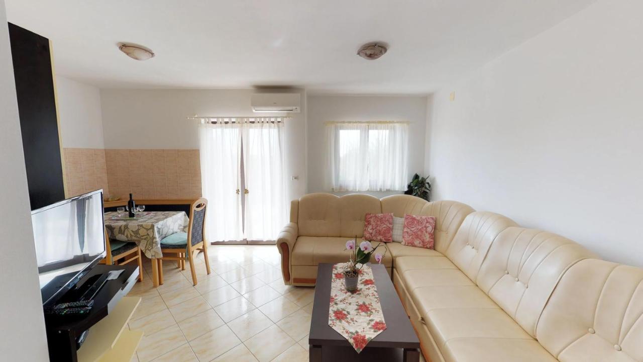 Apartments Goga أوماغ المظهر الخارجي الصورة